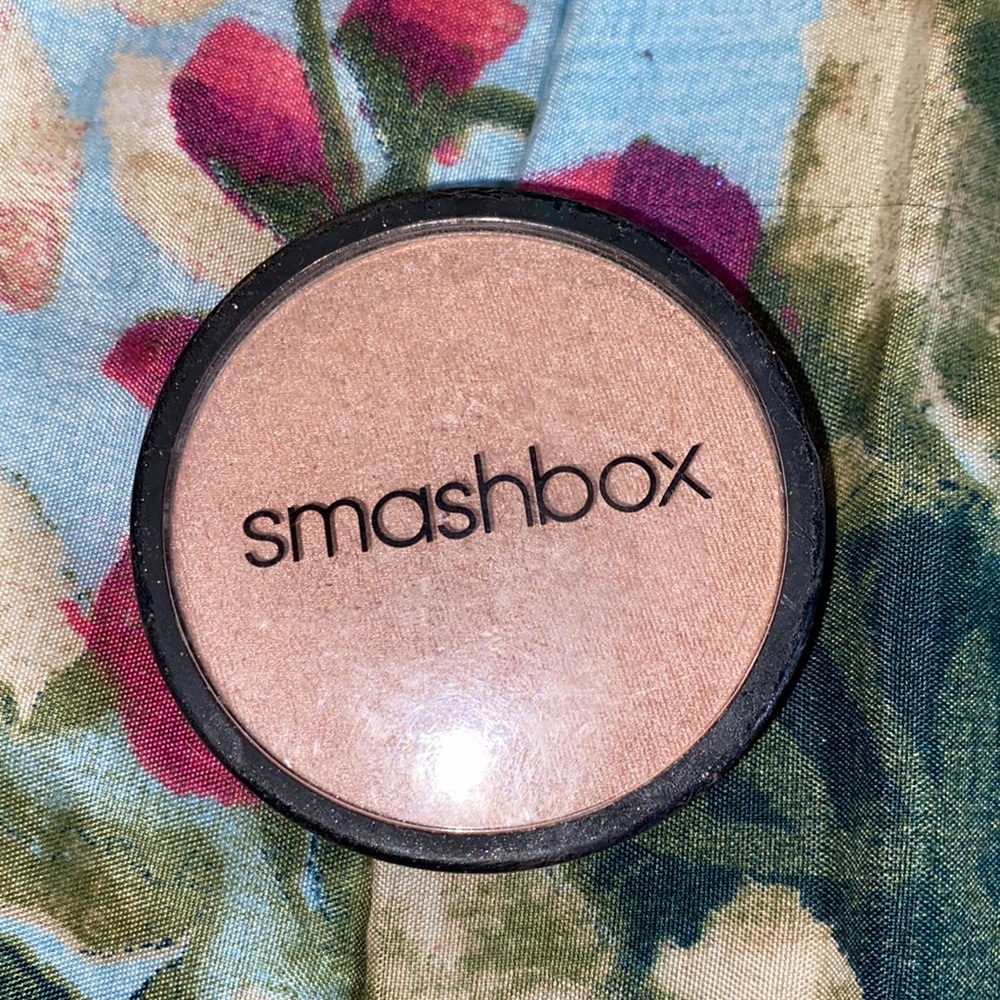 Smashbox Highlighter in soft lights